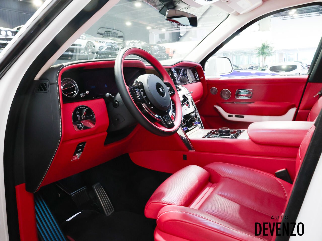 2025 Rolls-Royce Cullinan White Saint-Eustache - photo #11