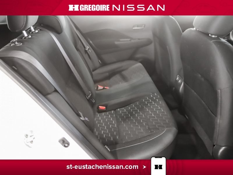 2024 Nissan Kicks White Laval - photo #27
