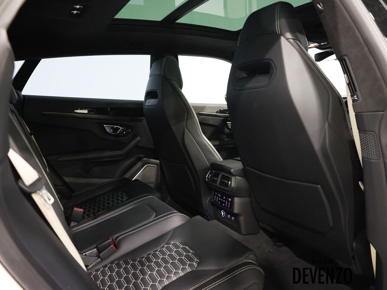 Lamborghini Urus 2022 Blanc Saint-Eustache - photo #10