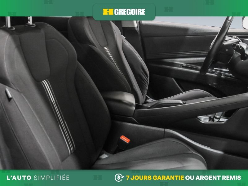 Hyundai Elantra 729894 | Preferred AUTO A/C TOIT GR ELECT MAGS CAM RECUL 2022 Gris Laval - photo #26