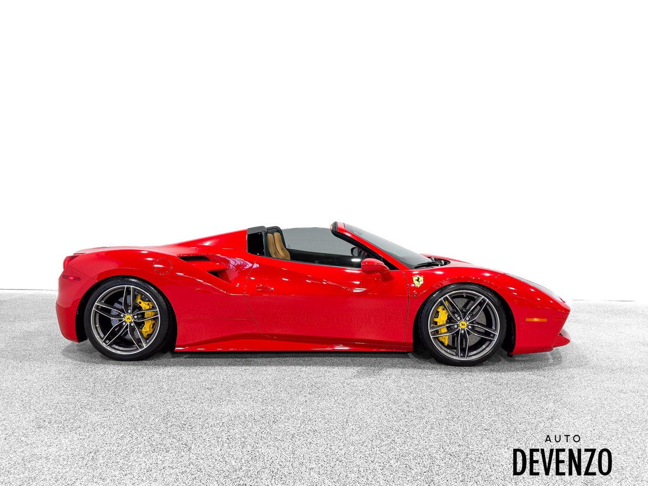 Ferrari 488 Spider 2018 Rouge Saint-Eustache - photo #1