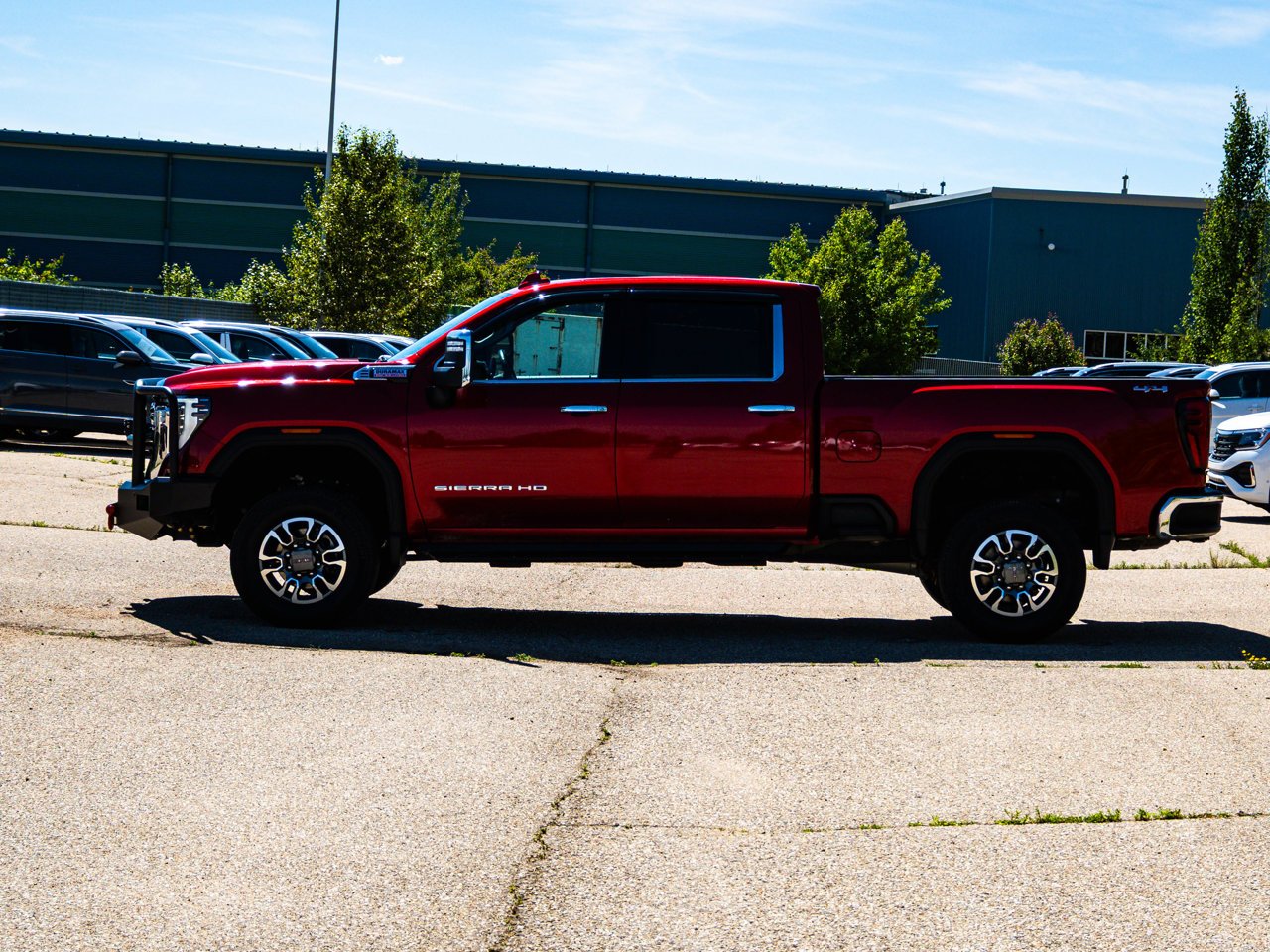 2025 GMC Sierra 3500HD 4WD Crew Cab 159 SLT Red Sherwood Park - photo #9