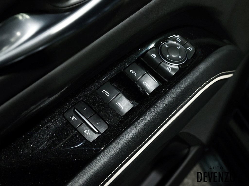 2023 Cadillac Escalade Black Saint-Eustache - photo #14