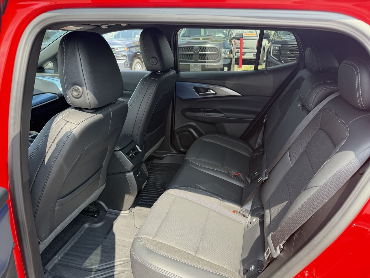 2024 CHEVROLET EQUINOX 3LT LT 4 portes avec 3LT Red Gatineau - photo #13