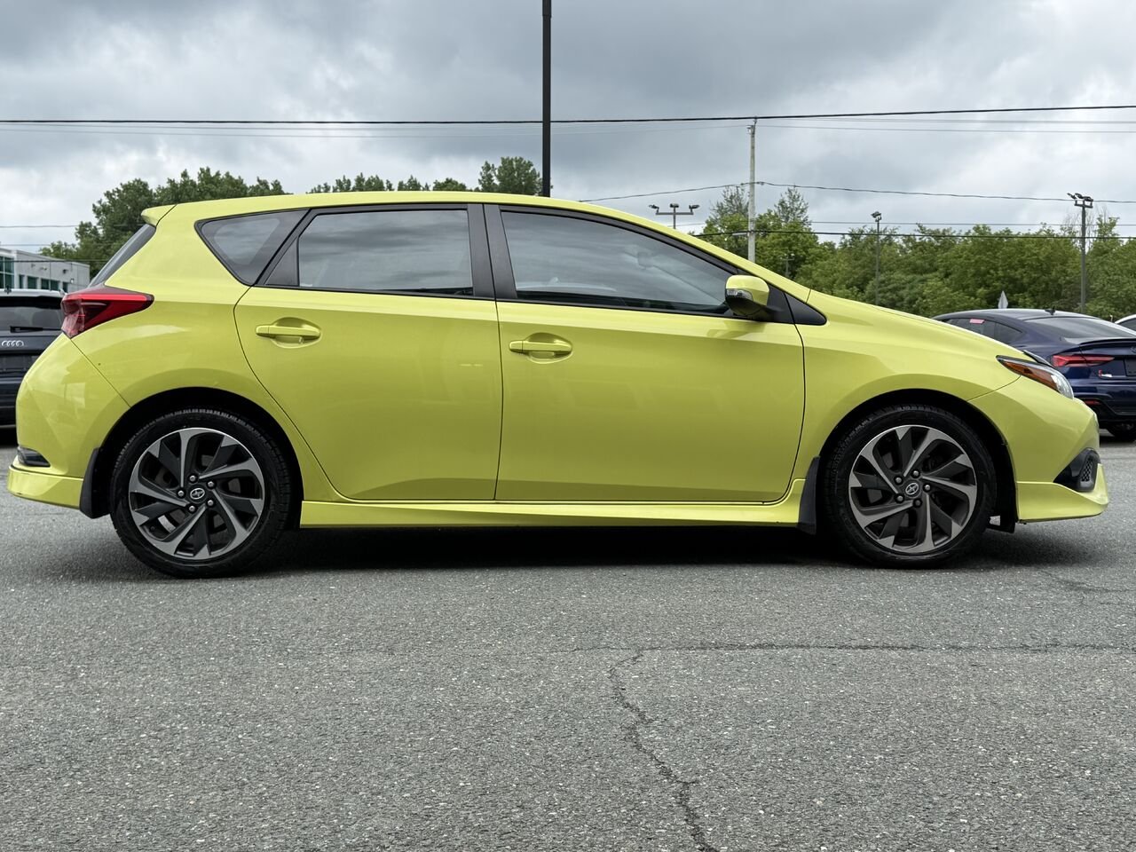 Scion iM Hatchback 2016 Beige Granby - photo #7