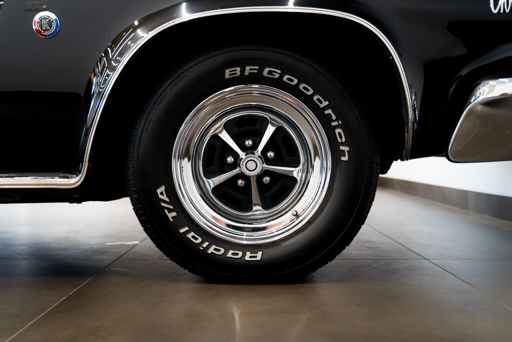 Chrysler 300 1964 Noir Montréal - photo #9