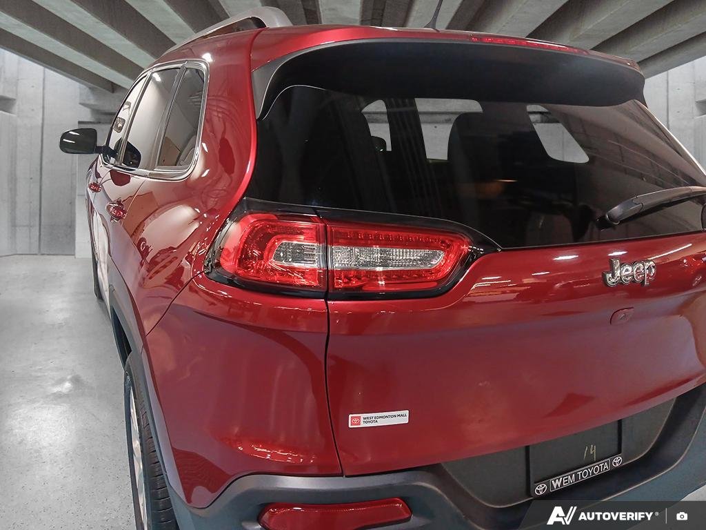 2015 Jeep Cherokee 2601729A | North Red Edmonton - photo #10