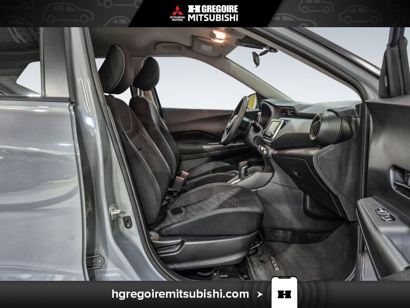 Nissan Kicks 2021 Gris Laval - photo #15