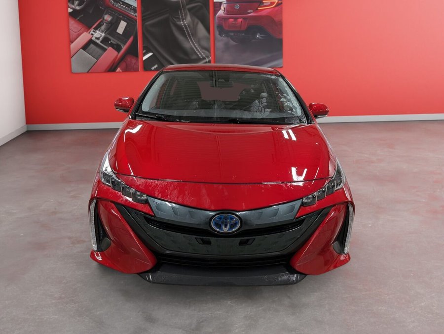 2021 Toyota Prius Prime 2021 Red