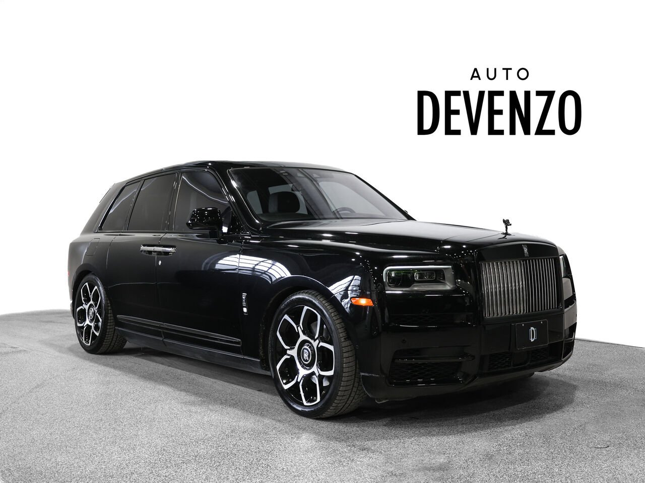 Rolls-Royce Cullinan 2023 Noir Saint-Eustache - photo #1