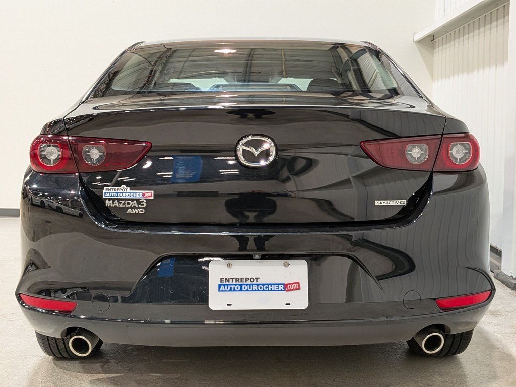Mazda Mazda3 GS Auto i-ACTIV AWD 2024 Noir Val-David - photo #3