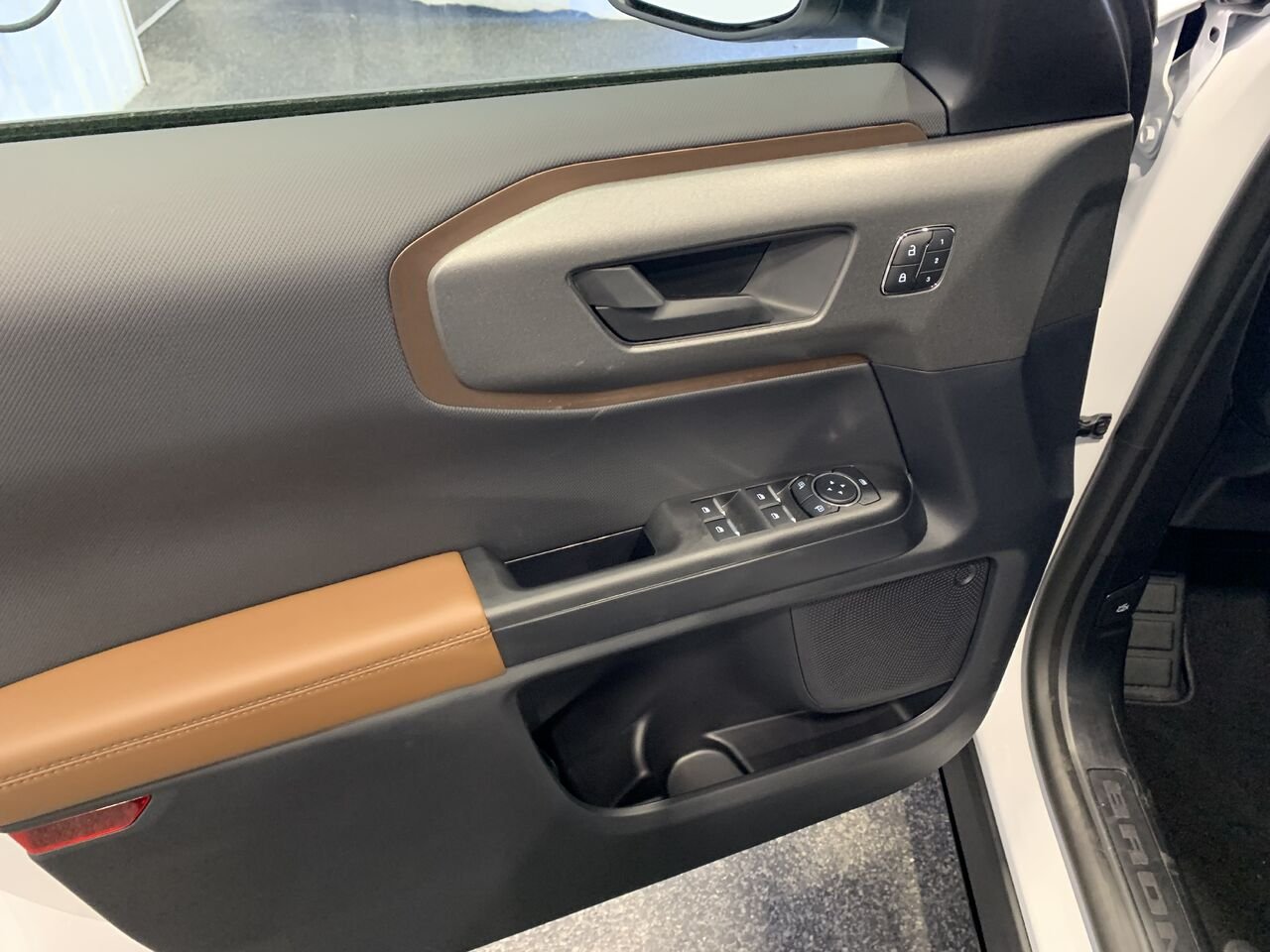 2026 Ford Bronco Sport OUTER BANKS White Châteauguay - photo #23
