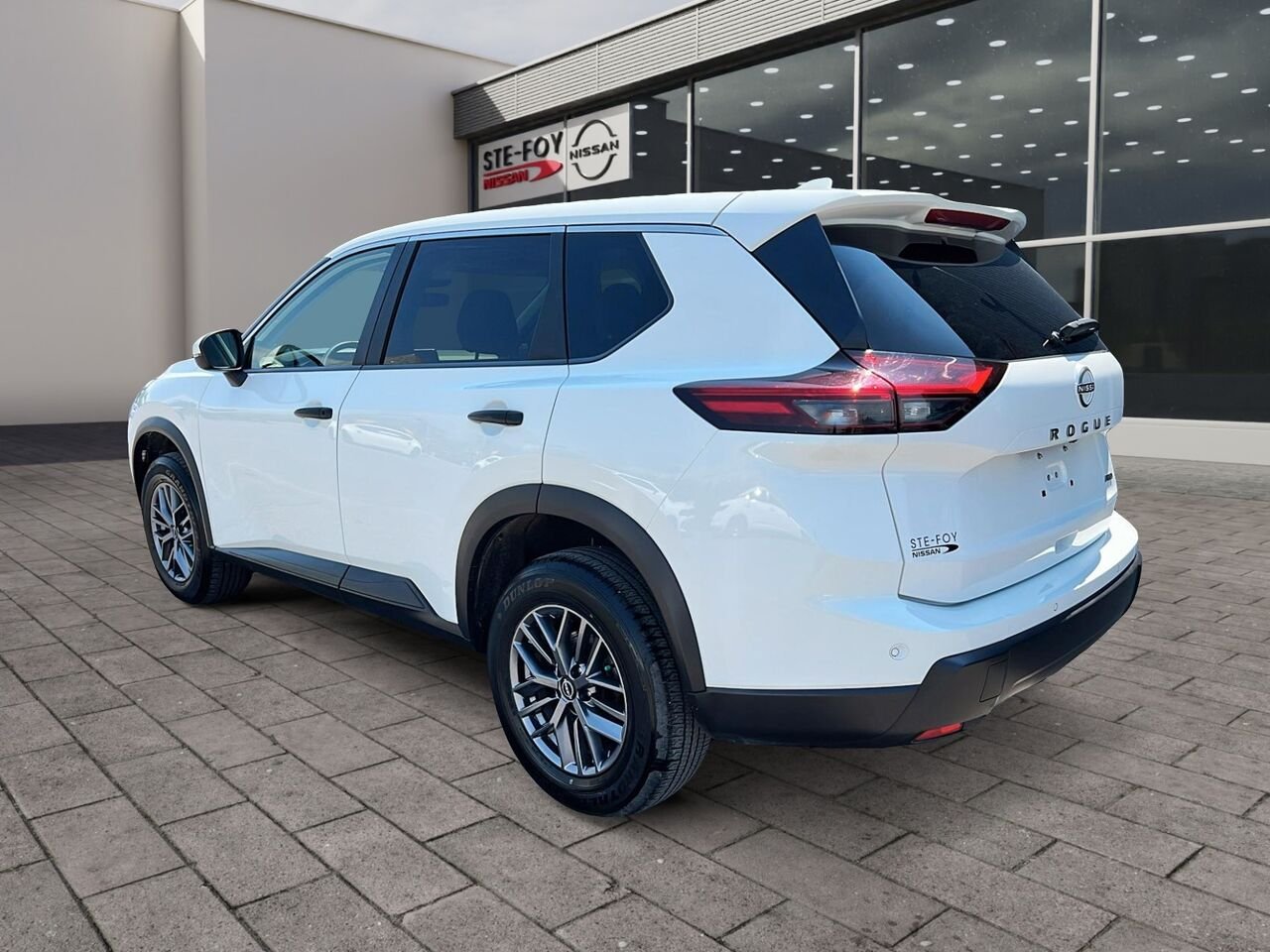 2024 Nissan ROGUE S TRACTION INTEGRALE White Québec - photo #3