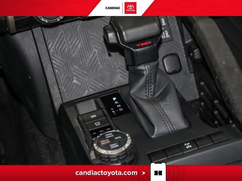 Toyota Tacoma TR04079 | 4x4 Double Cab Auto - COUVERT DE BOITE 2024 Noir Laval - photo #27