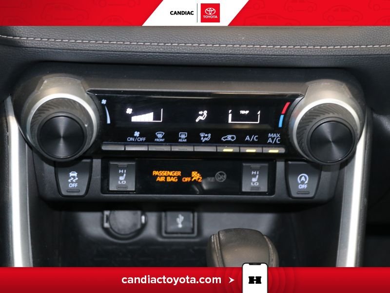 2022 Toyota Rav 4 Silver Laval - photo #25