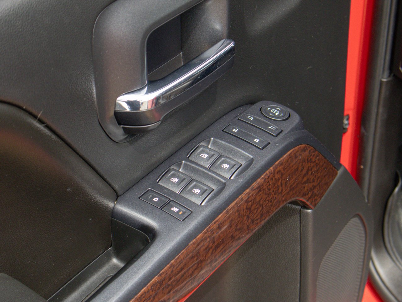 2015 GMC Sierra 1500 4WD Double Cab 143.5 SLE Red Sherwood Park - photo #19