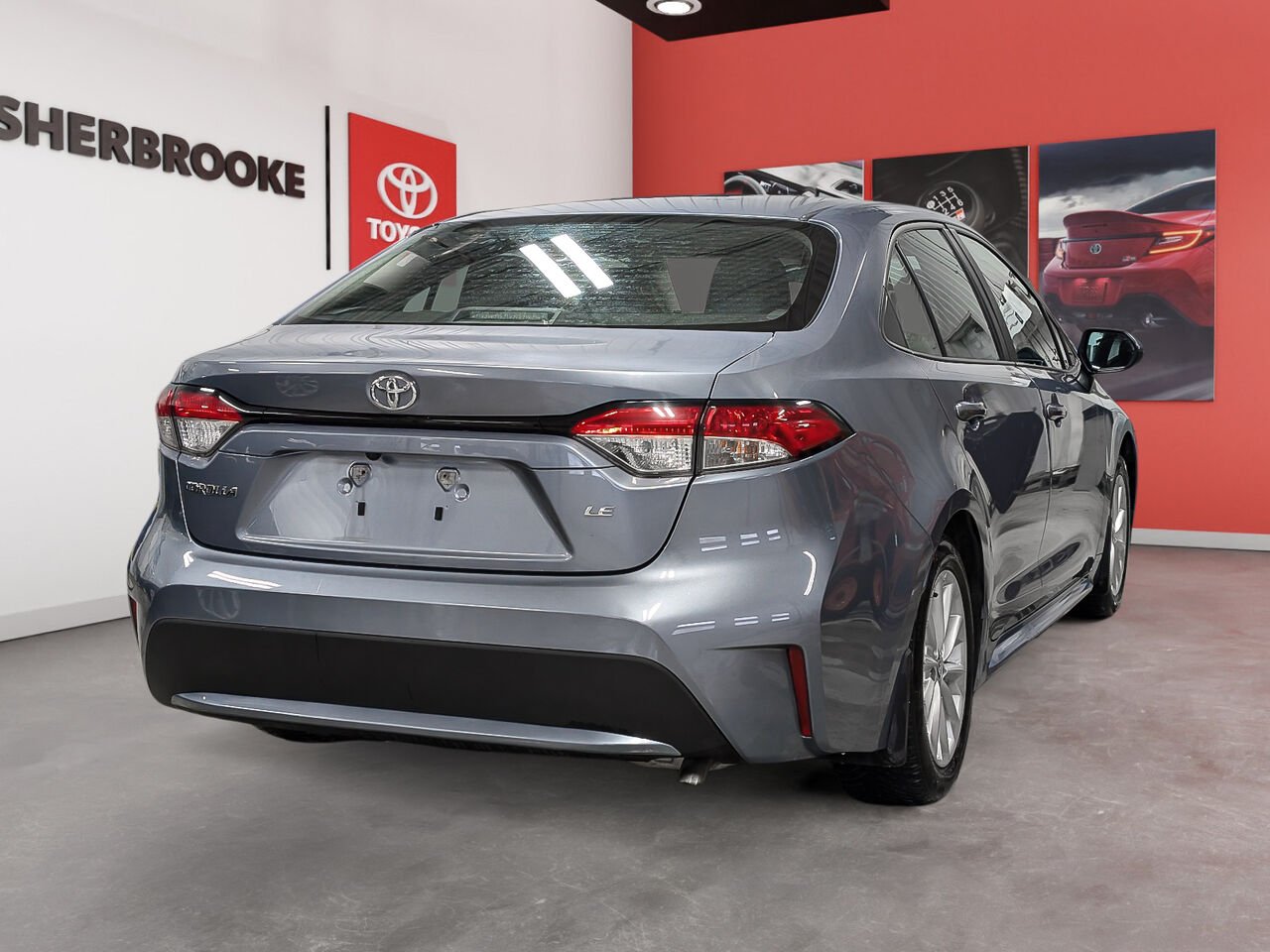 Toyota Corolla LE GR. AMÉLIORÉ VOLANT CHAUFFANTTOIT OUVRANT/MAGS 2022 Célestite Sherbrooke - photo #3