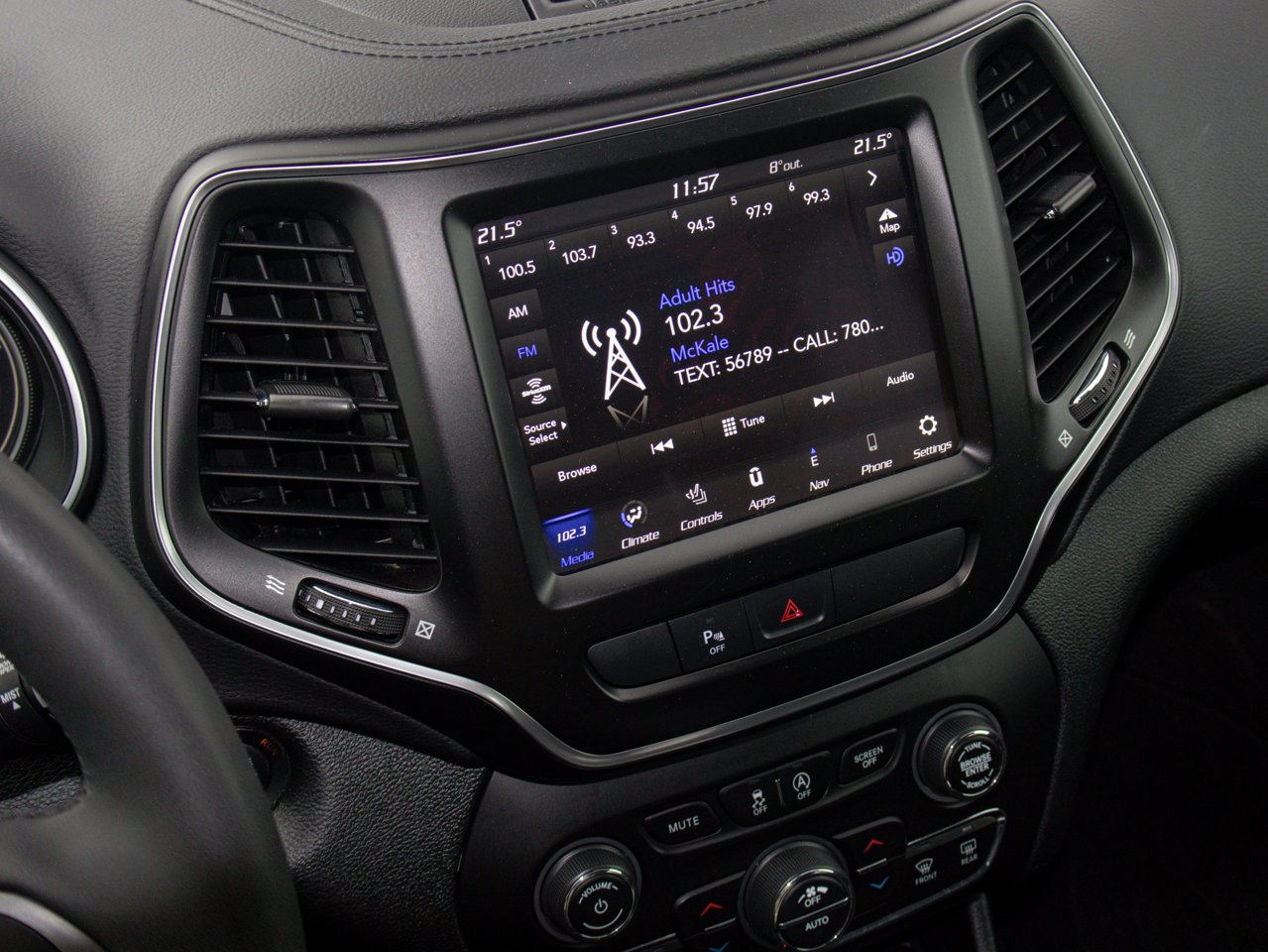 2022 Jeep Cherokee Altitude 4x4 Blue Sherwood Park - photo #25
