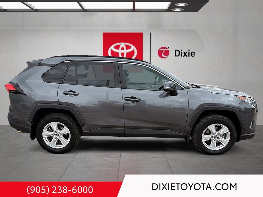 2021 Toyota RAV4 2021 Grey