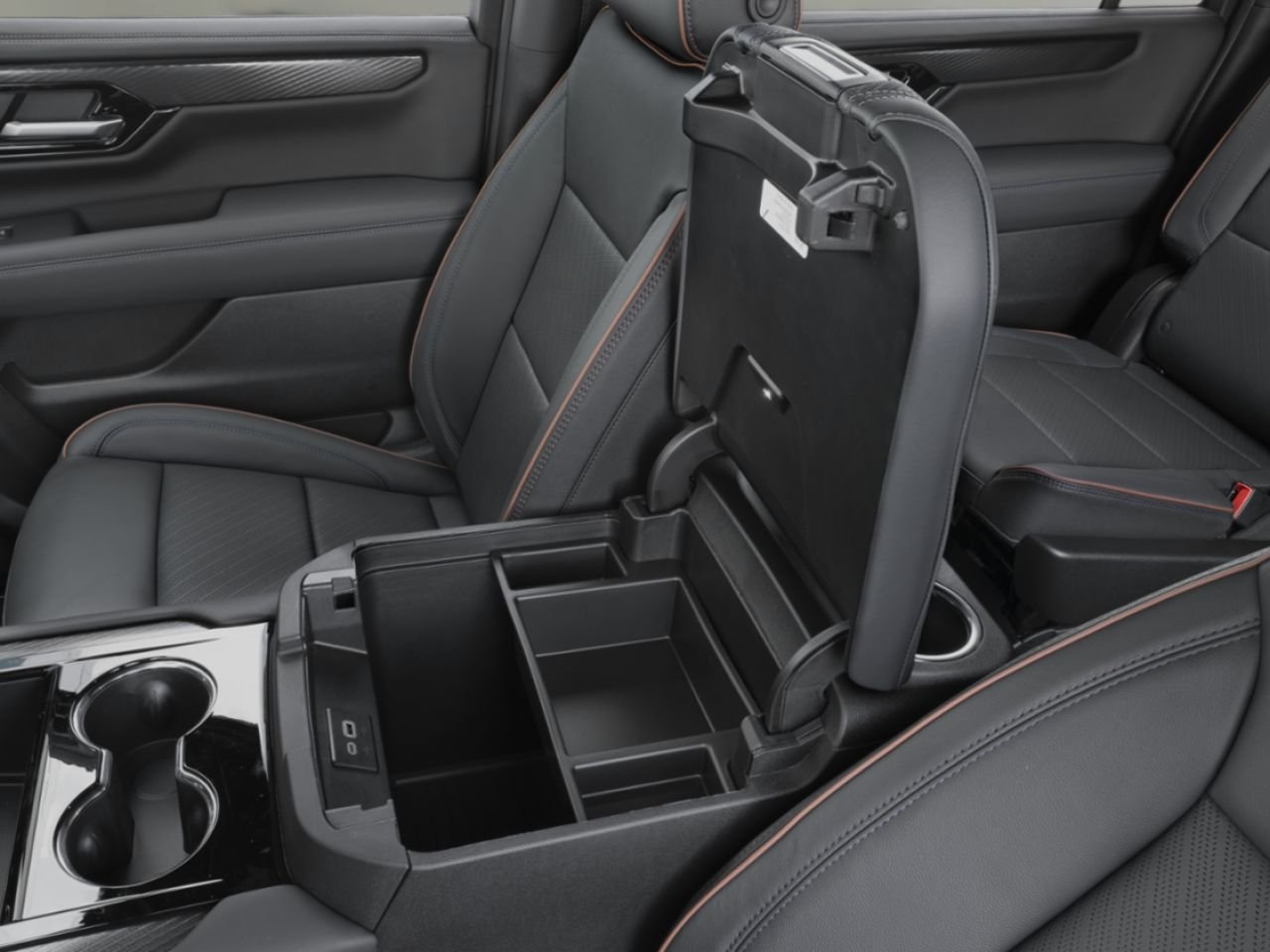 2026 GMC Yukon XL AT4 4 portes 4RM Onyx Black Amos - photo #7