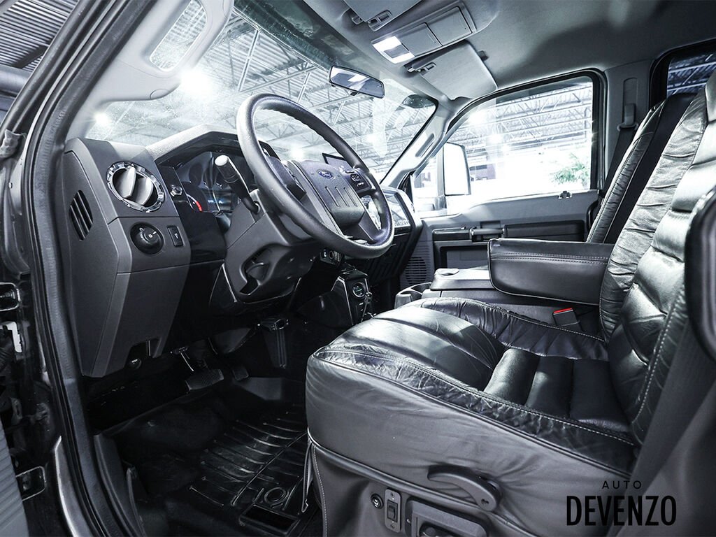 Ford F-650 2016 Gris Saint-Eustache - photo #15