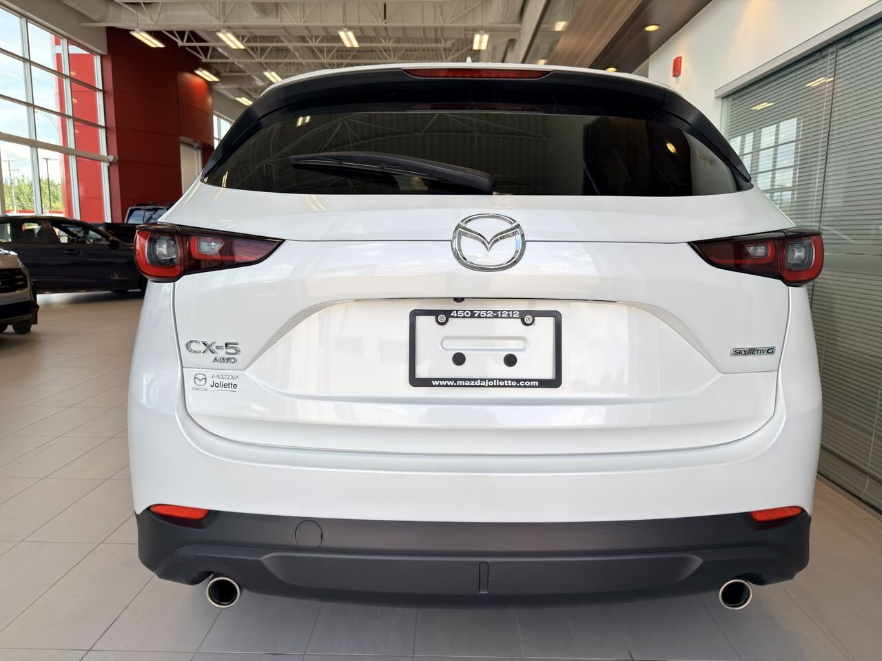 2024 Mazda CX-5 White Notre-Dame-des-Prairies - photo #8
