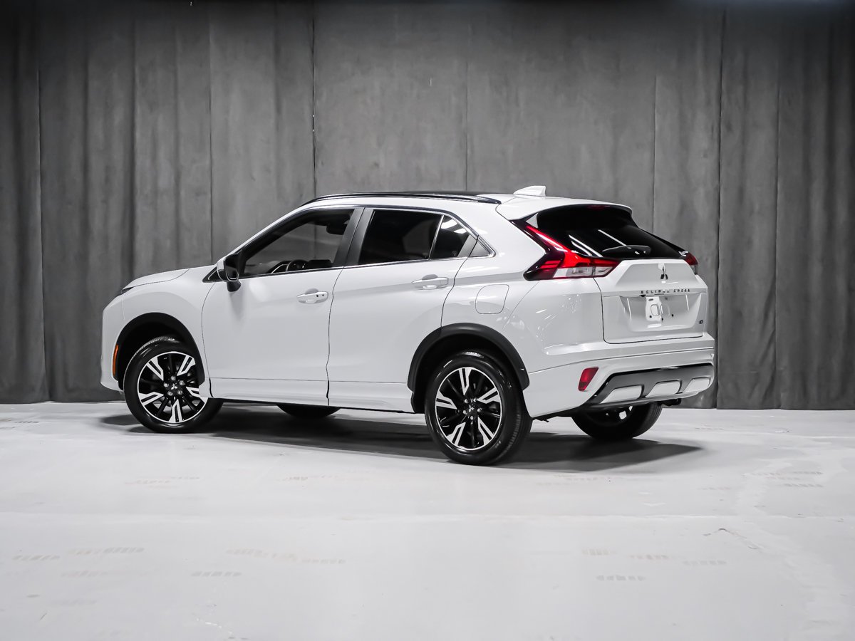 Mitsubishi Eclipse Cross GT 2024 Blanc Montréal - photo #3