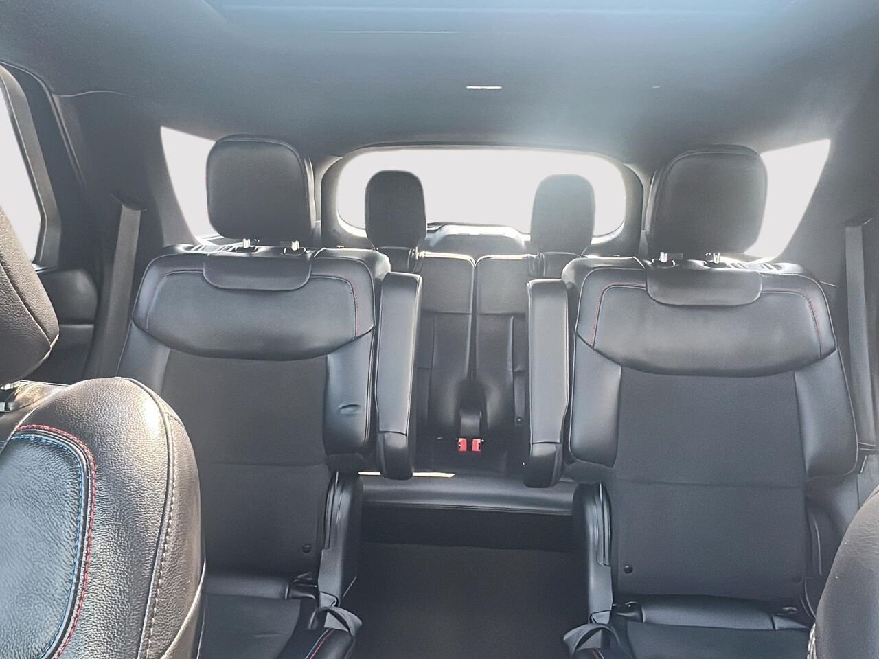 Ford Explorer 2024 Blanc Rouyn-Noranda - photo #19