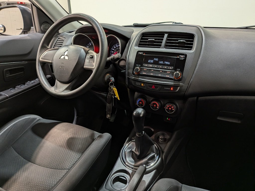 Mitsubishi RVR 2WD 4dr Man ES 2015 Noir Val-David - photo #16