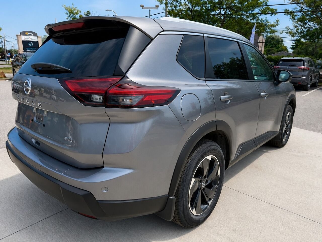 2026 NISSAN Rogue ROGUE SV TOIT OUVRANT Gun Metallic Châteauguay - photo #4