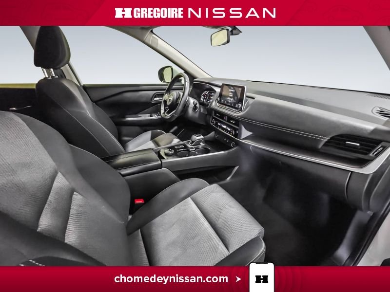 Nissan Rogue 2024 Blanc Laval - photo #24