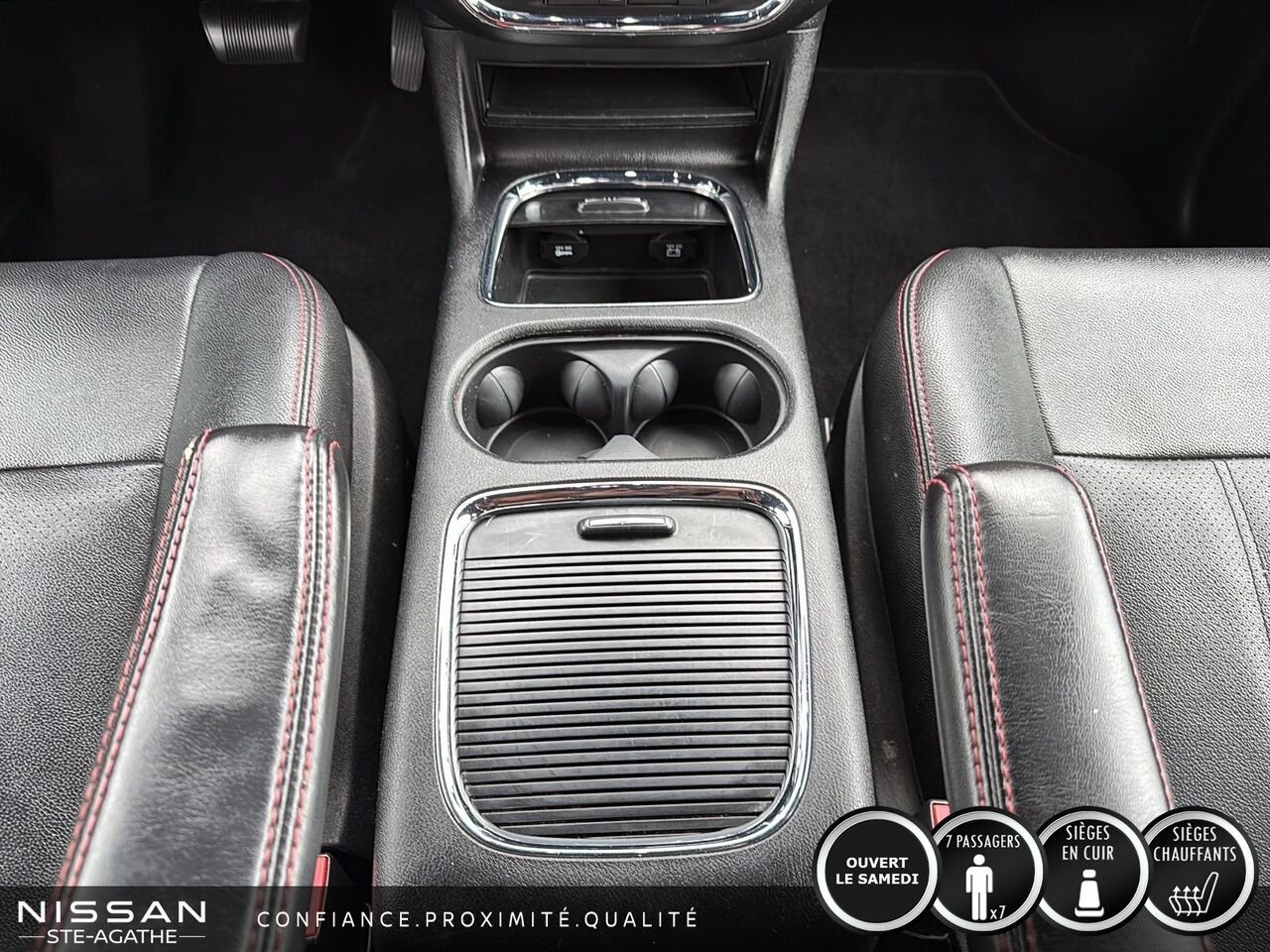 2020 Dodge Grand Caravan Black Ste-Agathe des Monts - photo #11