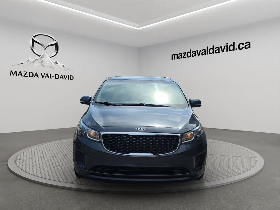 Kia Sedona LX TA, 8 passagers, volant chauffant, commande audio au volant, Apple carplay 2018 Gris