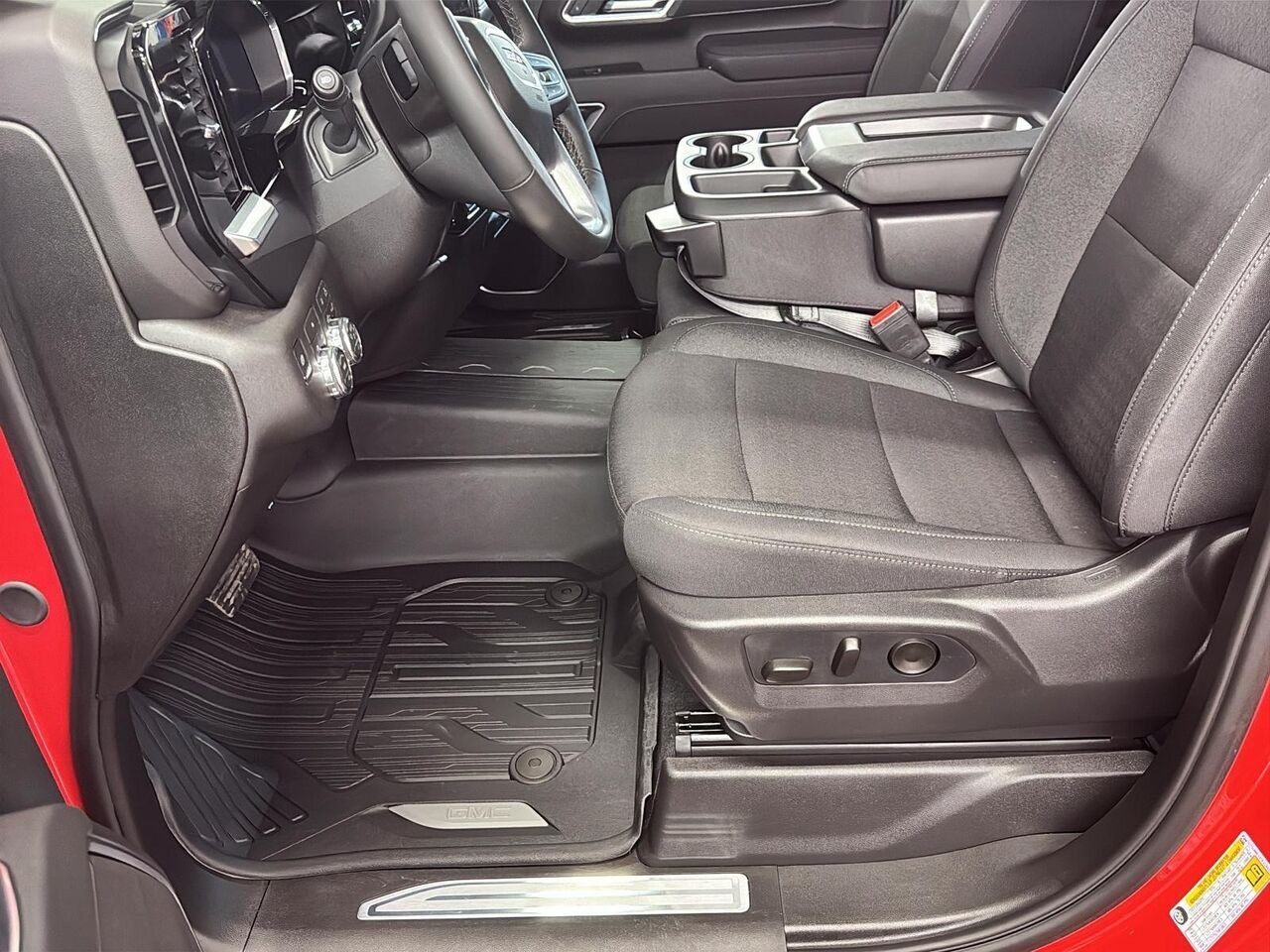 GMC Sierra 2500HD SLE cabine multiplace 4RM 172 po 2026 ROUGE CARDINAL Saint-Hyacinthe - photo #8
