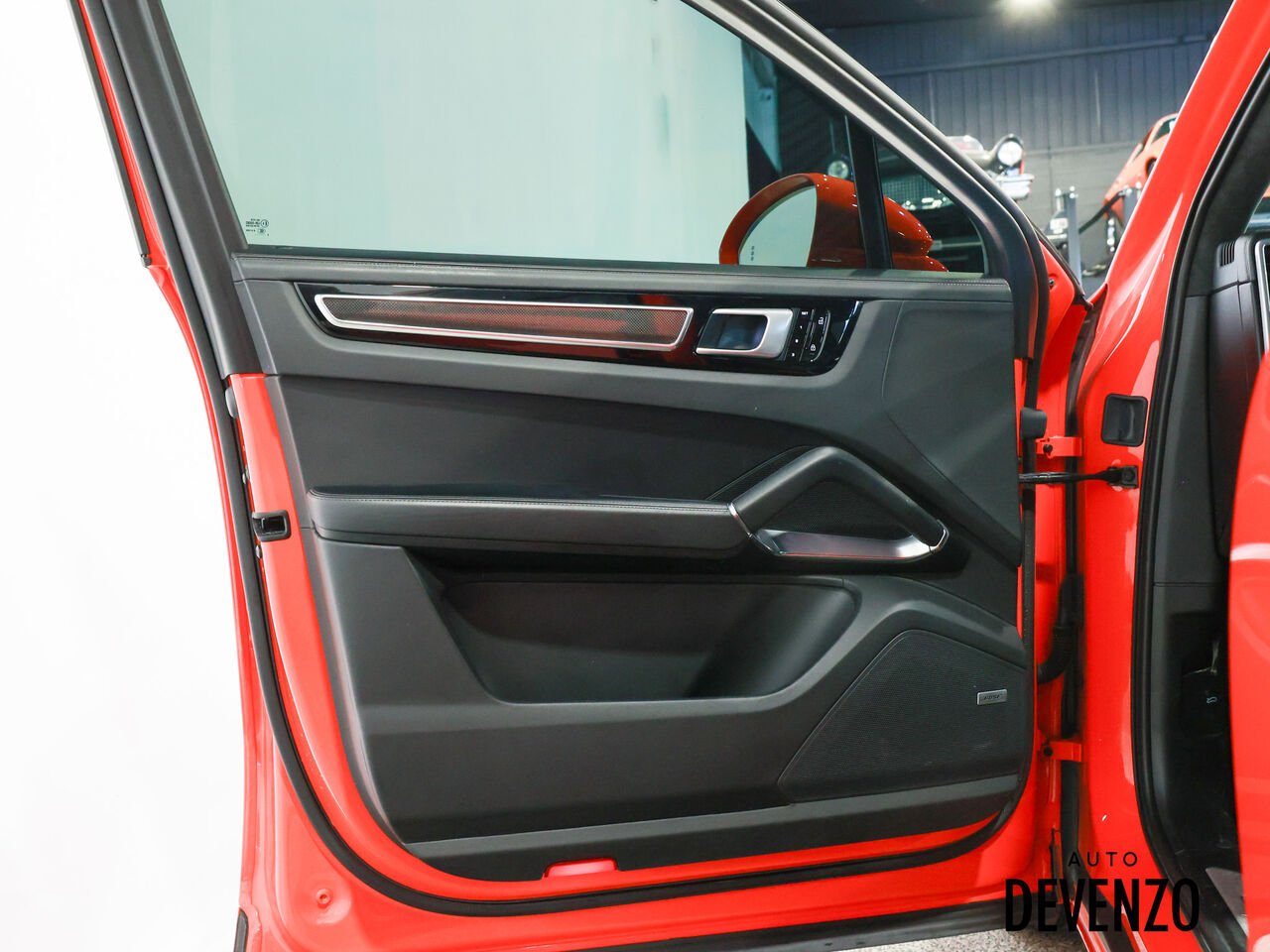 2020 Porsche Cayenne Orange Saint-Eustache - photo #11