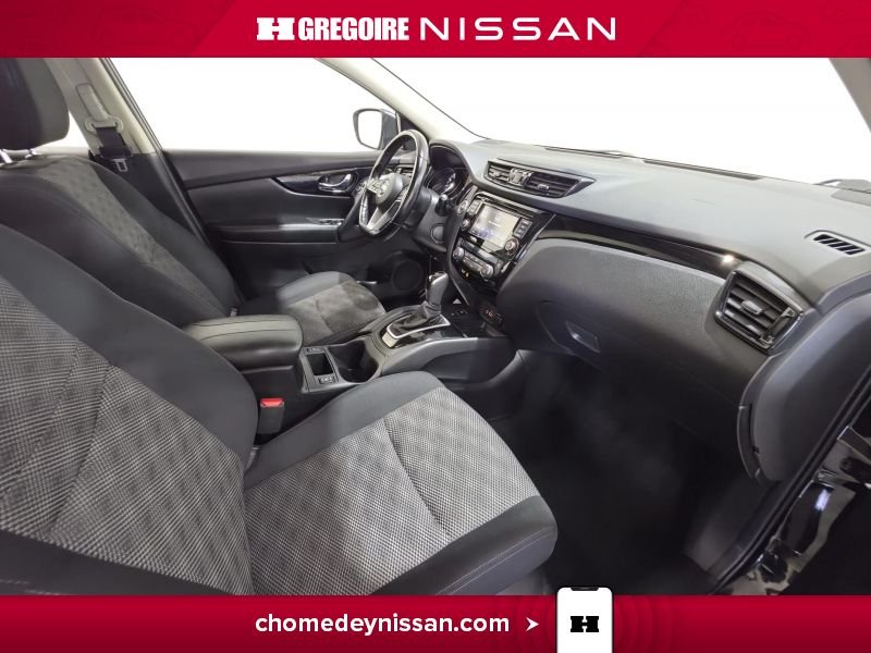 Nissan Qashqai 2023 Gris Laval - photo #23