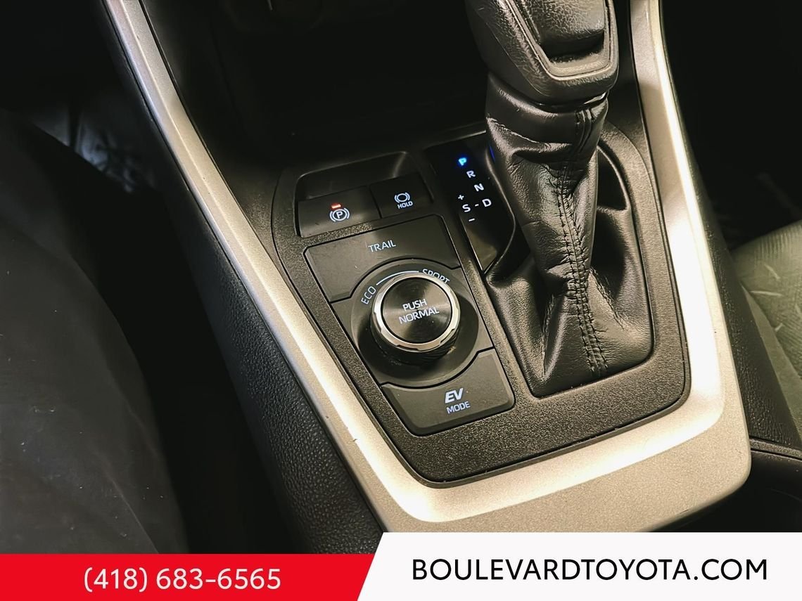 Toyota RAV4 99232A-83 | XLE, AWD 2023 Gris Québec - photo #35