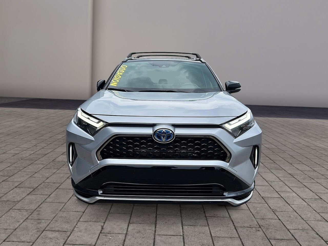 2024 Toyota RAV4 Prime XSE TRACTION INTEGRALE Silver Québec - photo #1