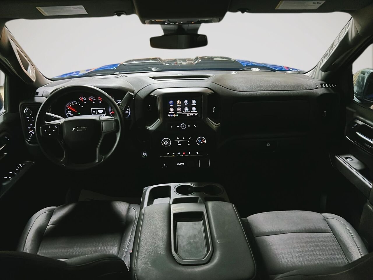 2024 Chevrolet Silverado 1500 Blue Québec - photo #8