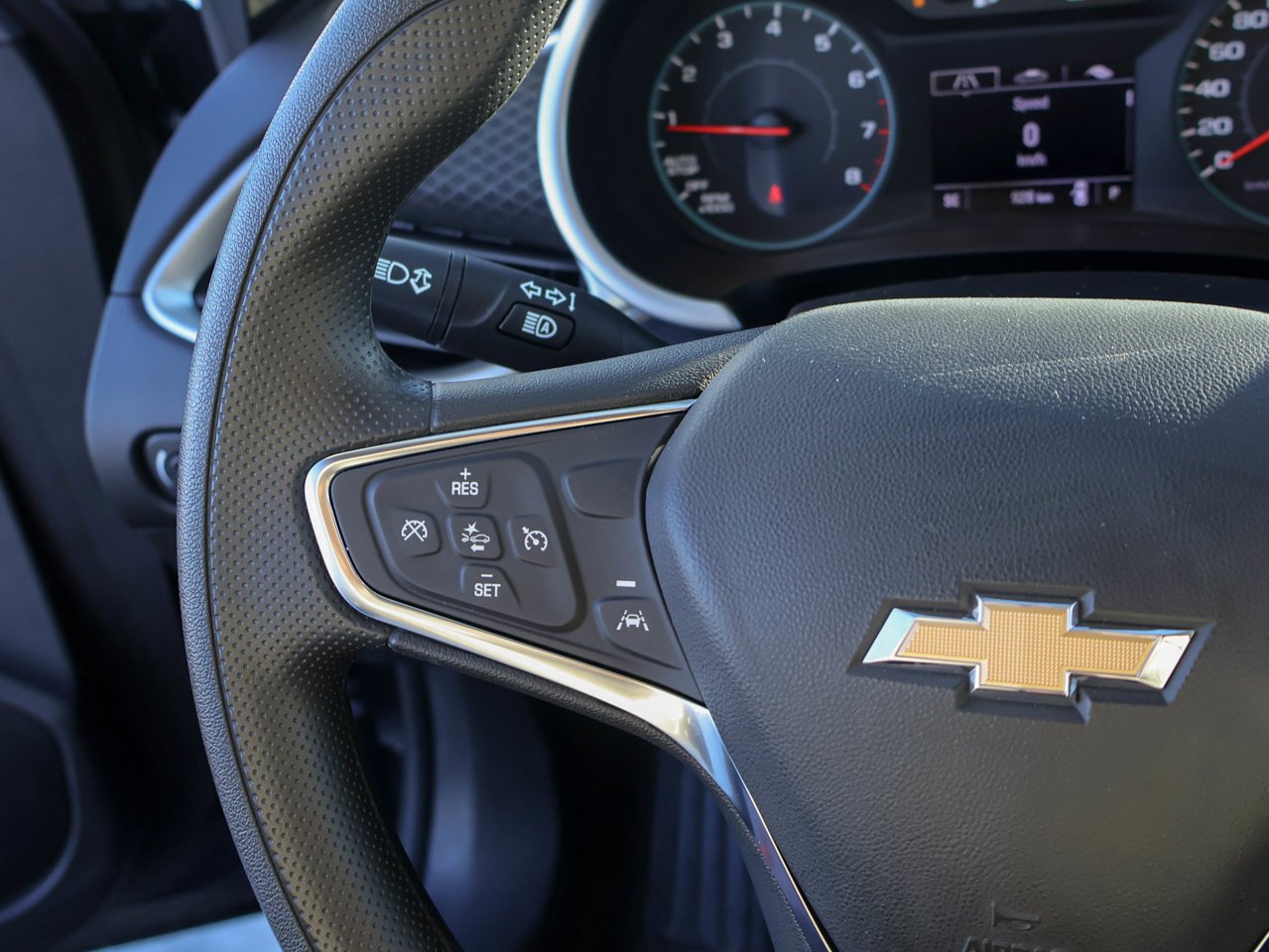 2024 Chevrolet Malibu 4dr Sdn LS Black Sherwood Park - photo #17