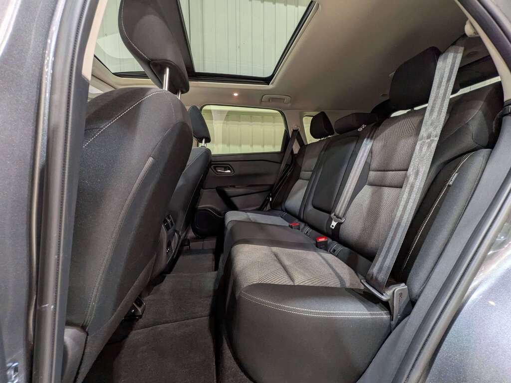 2024 Nissan Rogue AWD SV Moonroof Grey Val-David - photo #11