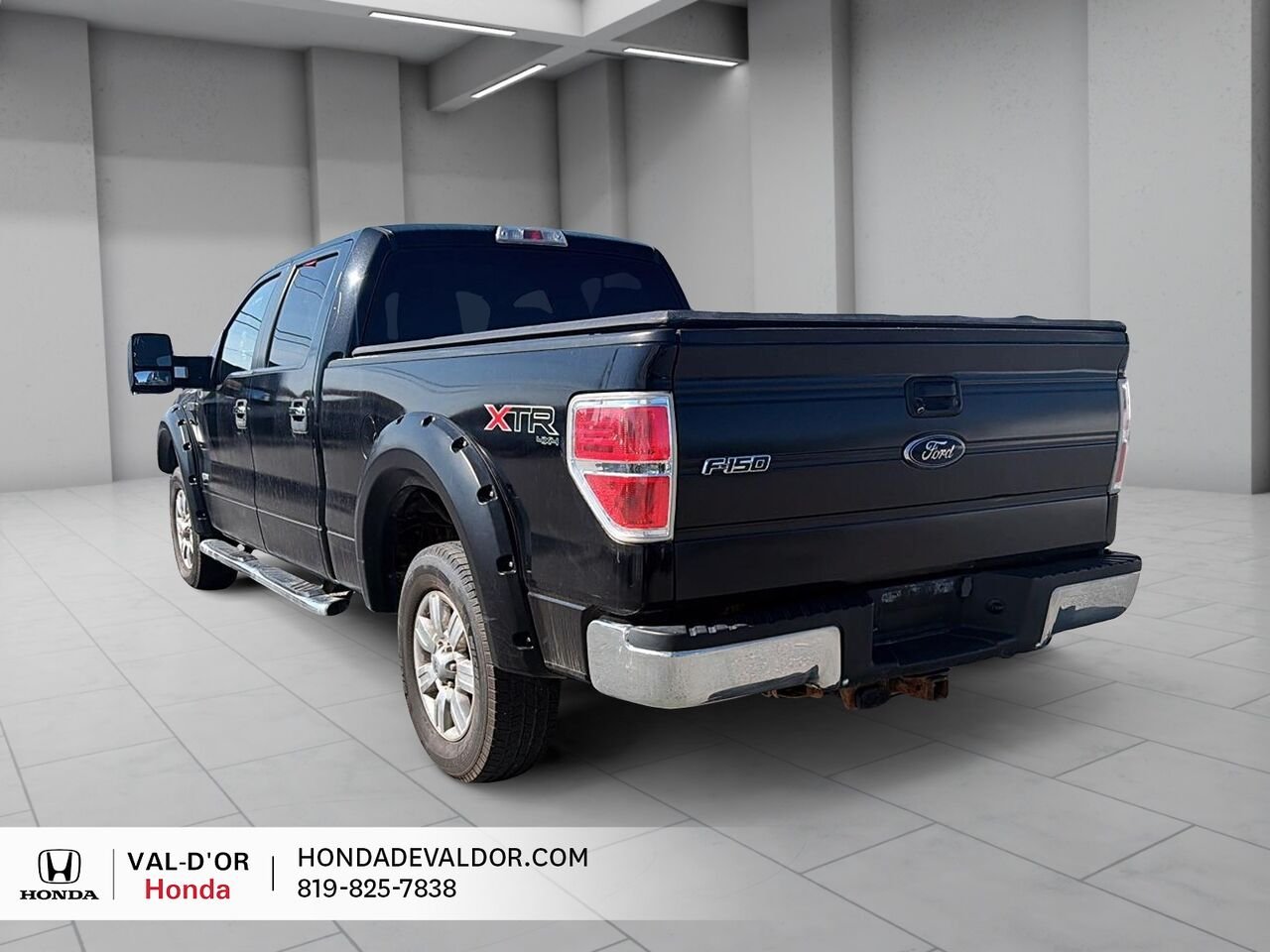 2012 Ford F-150 XLT SuperCrew Cab 4RM 145 po Black Val-d'Or - photo #3