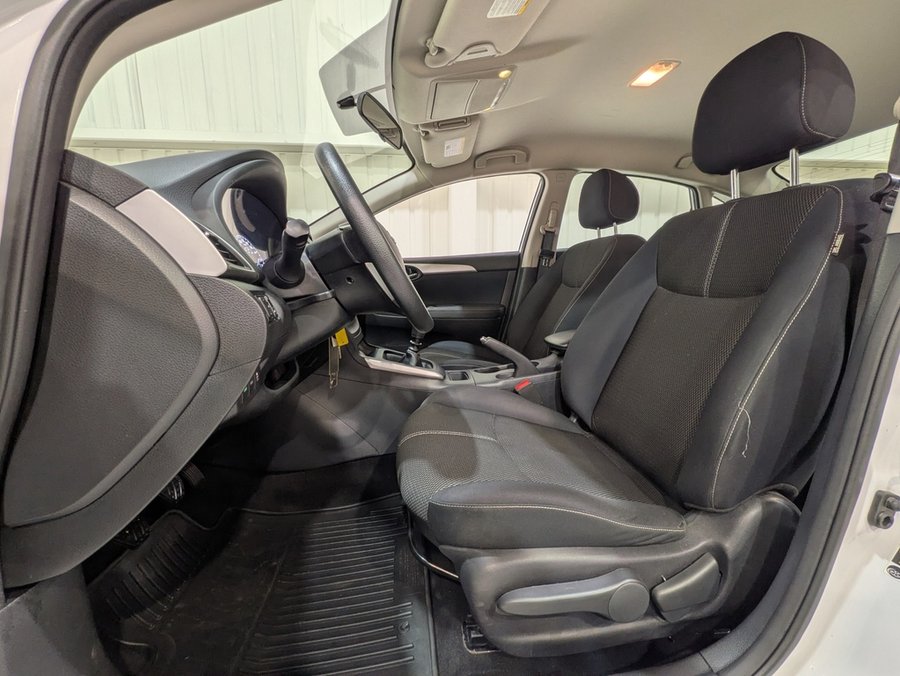 2016 Nissan Sentra 2016 White