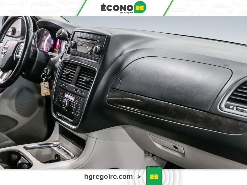 Dodge GR Caravan 2018 Blanc Laval - photo #24