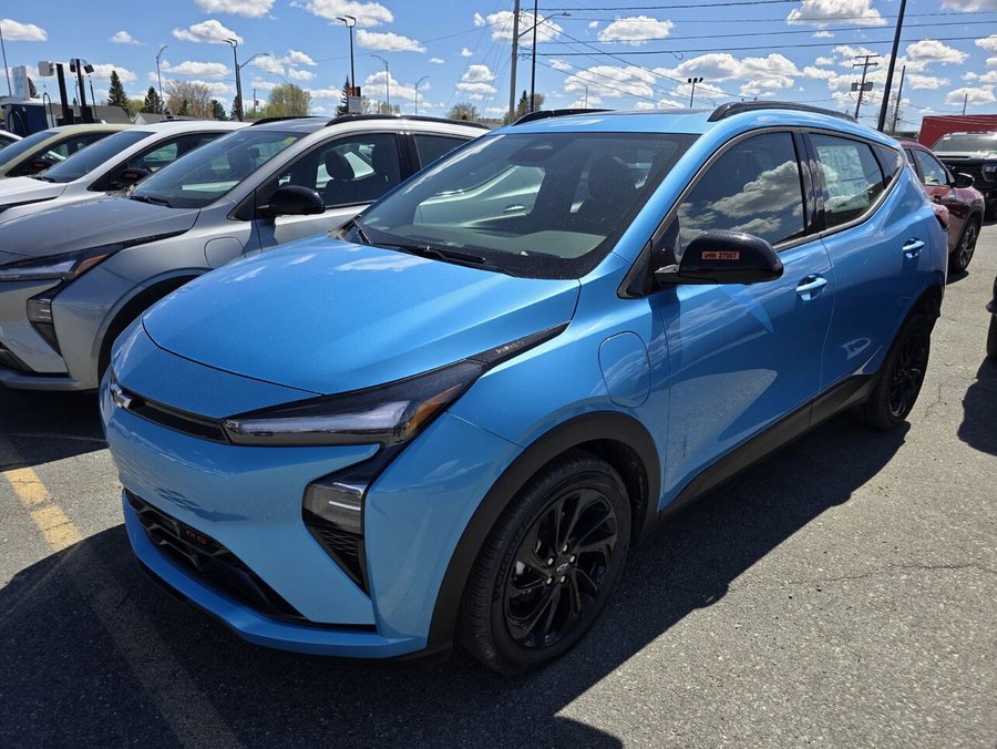 2027 Chevrolet Bolt 2027 Marina Blue Metallic