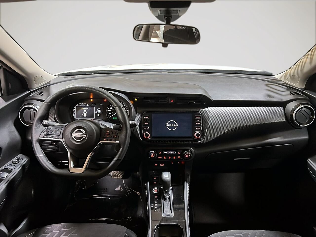 2024 Nissan Kicks SV TA White Québec - photo #9