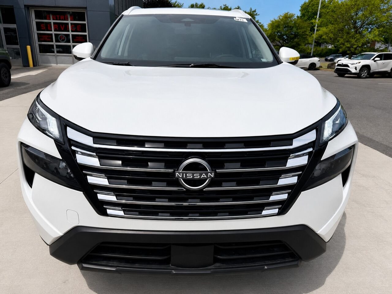 2026 NISSAN Rogue ROGUE SV TOIT OUVRANT Everest White Tricoat Pearl Châteauguay - photo #7