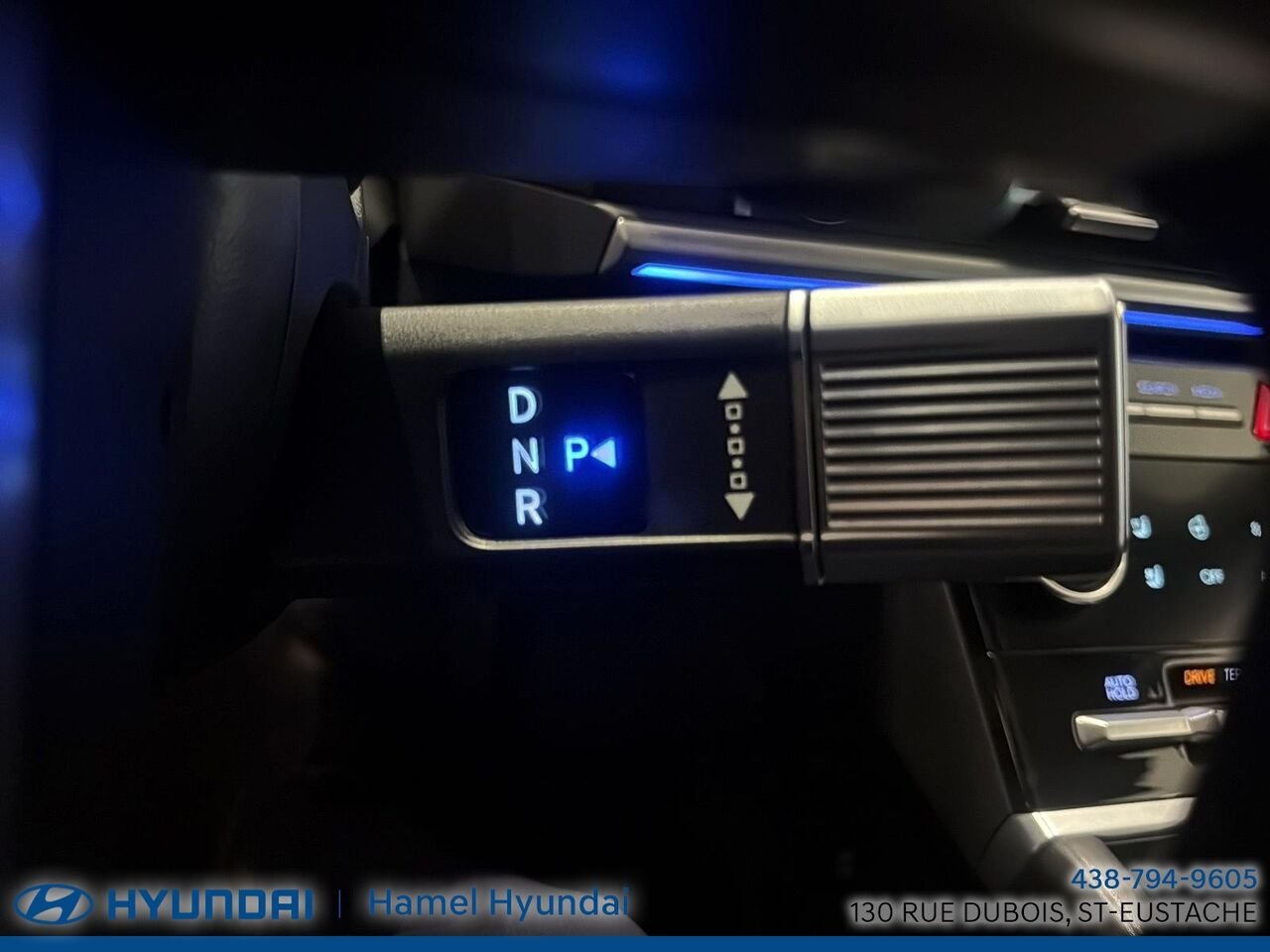 2024 Hyundai Santa Fe Black Saint-Eustache - photo #18