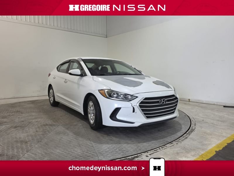 Hyundai Elantra 2017 Blanc Blainville - photo #0