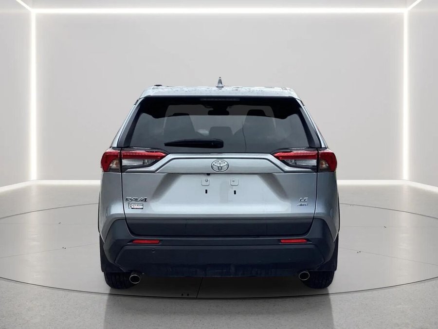 TOYOTA RAV4 LE AWD 2024 2024 Argent